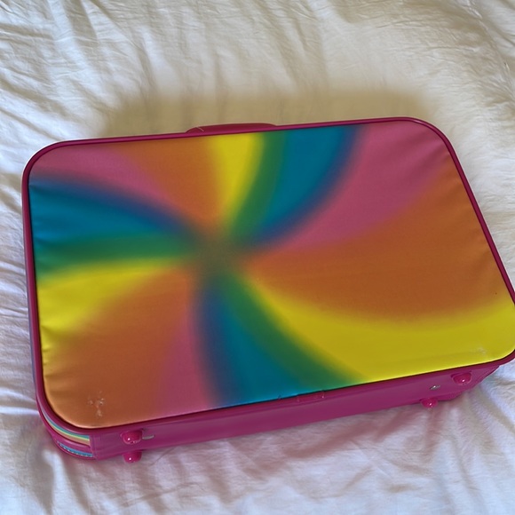 Hello Kitty Suitcase - Picture 13 of 16